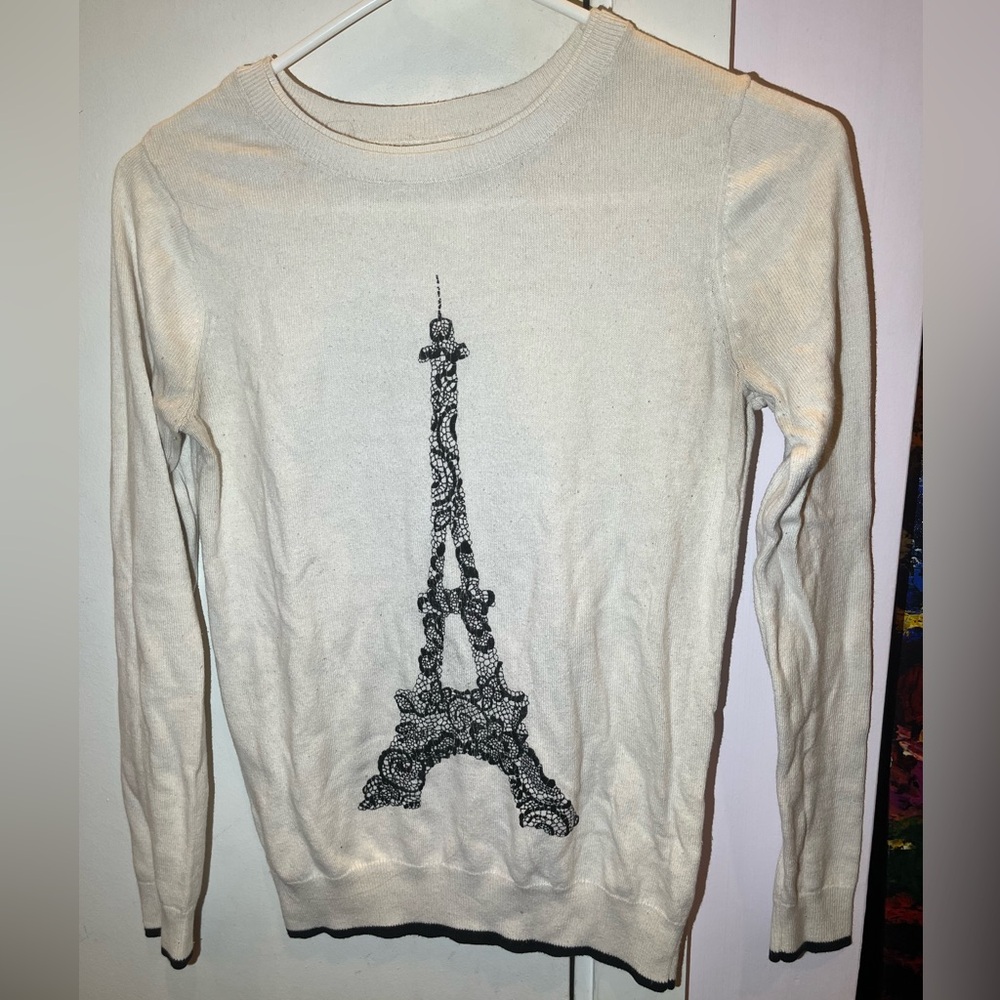 Elle Black and White Eiffel Tower Sweater